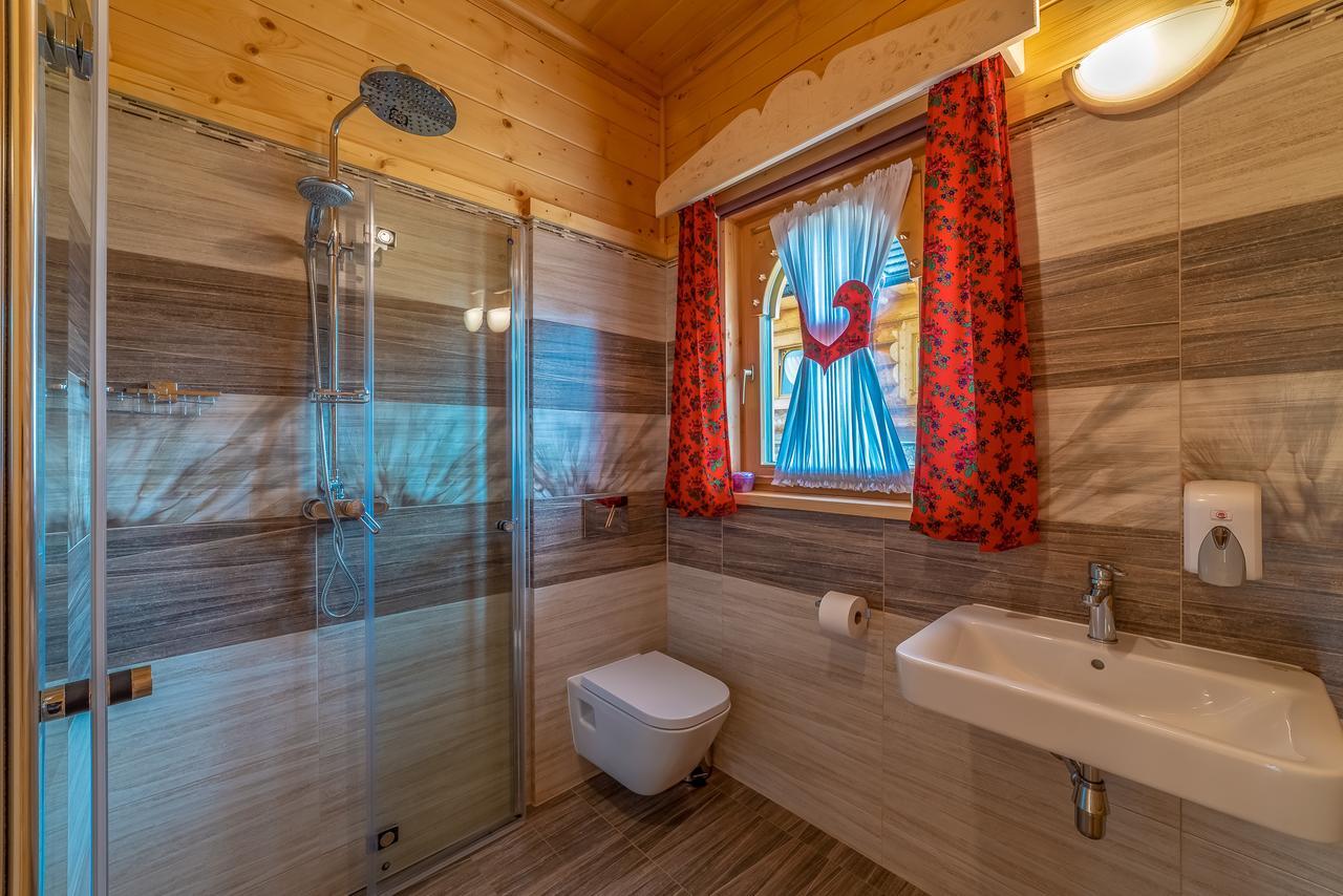 Domek W Bialce Z Jacuzzi W Ogrodzie Bialka Tatrzanska Luaran gambar